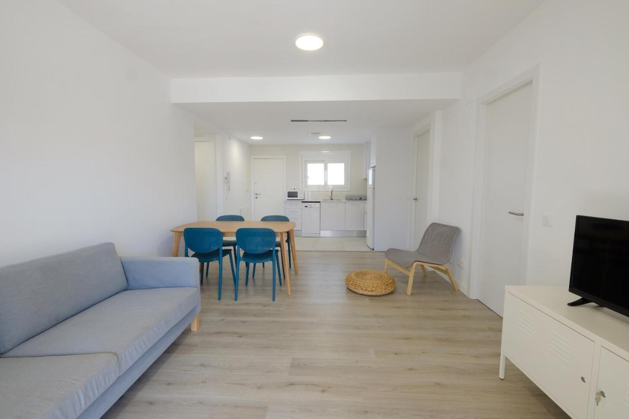 Apartaments Alex Кембрилс Екстериор снимка